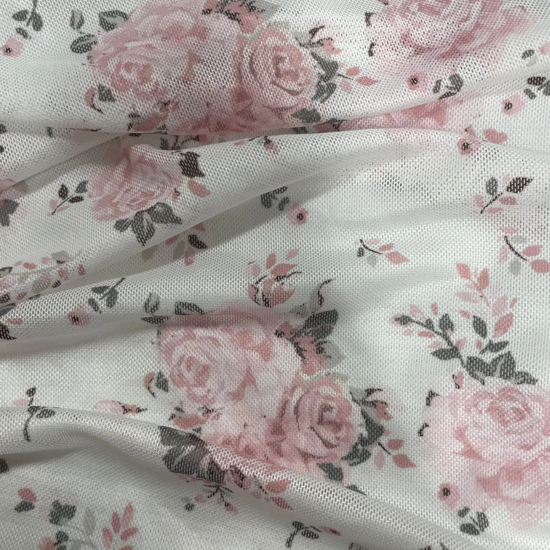 Vit blommig topp från SHEIN - 1