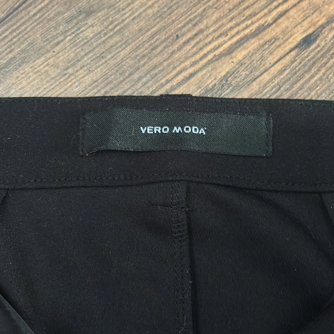 Kostymbyxor från Vero Moda - 2