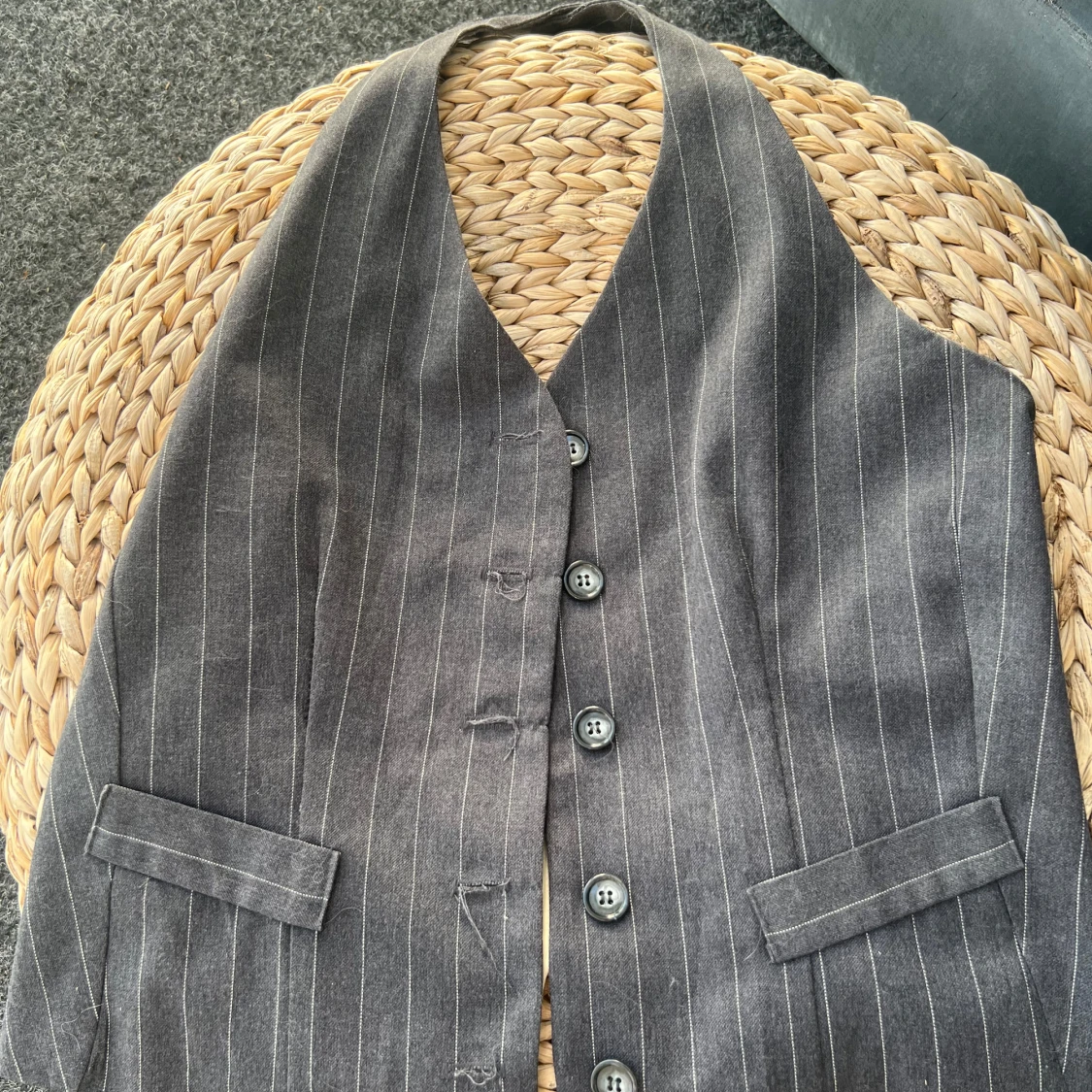 Randig väst från Necessary Objects - 1