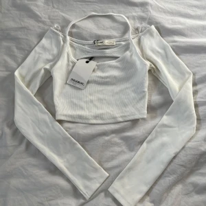 Crop Top - Oanvänd Crop Top från Pull&Bear.