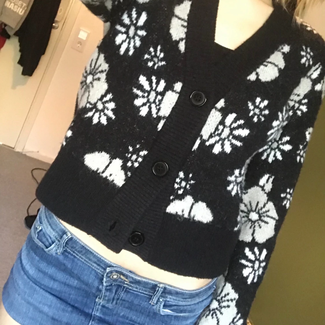 Blommig sweater  - 90