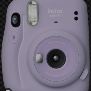 Intax mini - HELT ORÖRD KAMERA! Super fin men några svarta streck vid sidan som syns på bilden. Perfekt för sommaren!!! Orignalt pris ligger runt 900kr❤️❤️