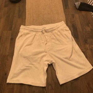 Froté shorts  - Fint skick använda 1-2 ggr Nypris 400 Storlek S