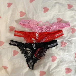 Fjärils trosor - String trosor med fjärilsdesign, aldrig använda. 1 för 50kr eller alla för 100kr💗