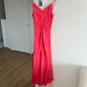 Adoore klänning - Superfin klänning från Adoore, aldrig använd☺️