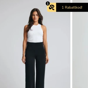 Bikbok kostymbyxor - Säljer dessa då de inte kommer till användning. Pris kan diskuteras 