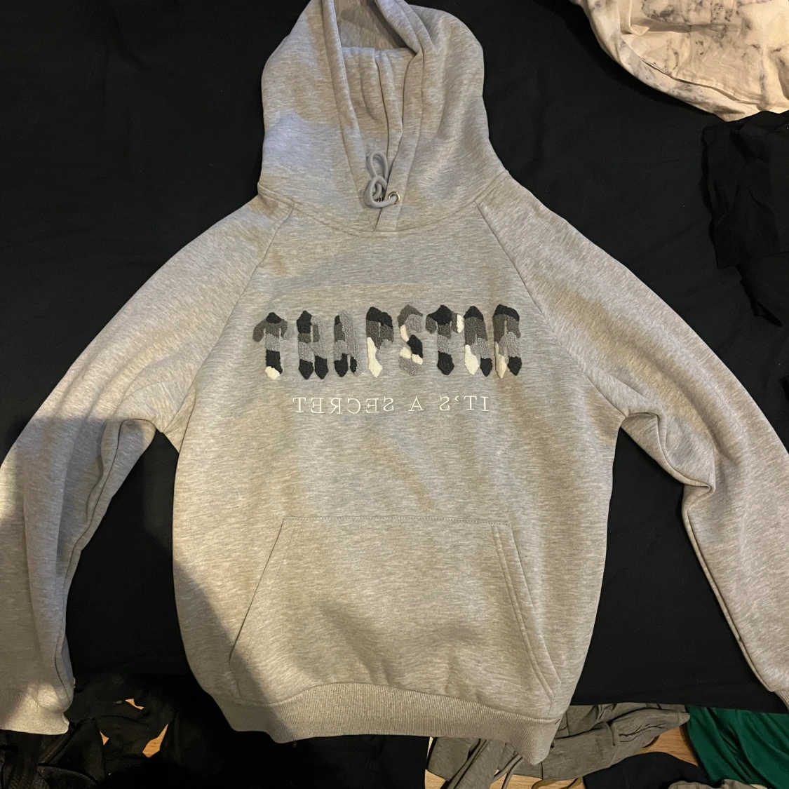 Trapstar hoodie tröja