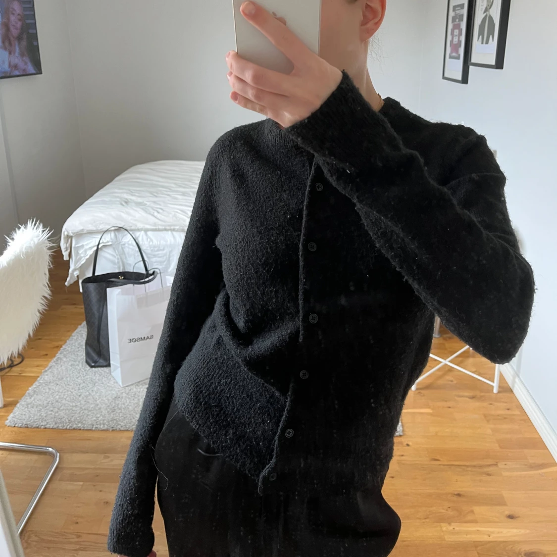 Svart stickad kofta - 90