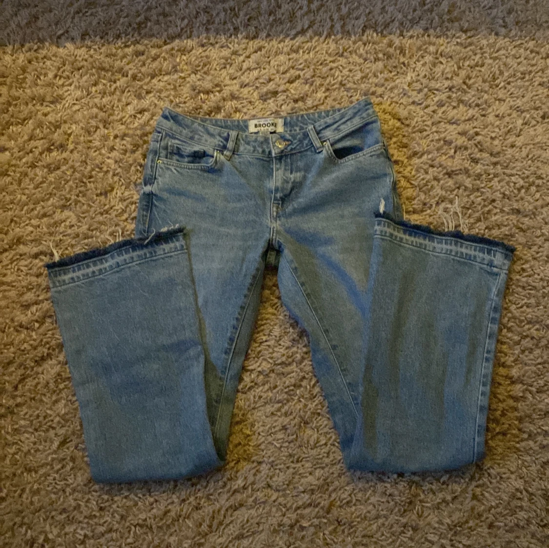 Blåa bootcut jeans🫶🏻