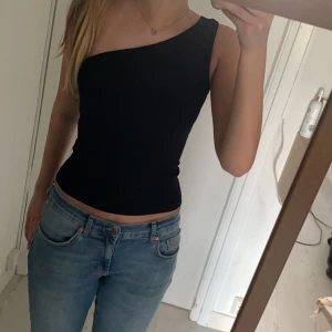 Linne - Linnet har använts fåtal gånger, köptes från Lindex för några år sen