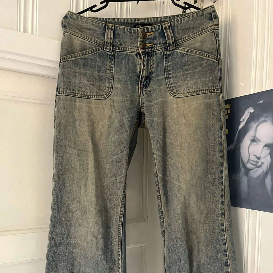 Blåa bootcut jeans 