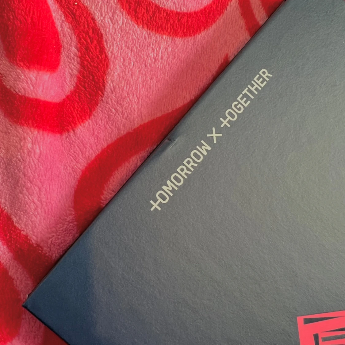 THE CHAOS CHAPTER : FIGHT OR ESCAPE | TXT | KPOP ALBUM - 90