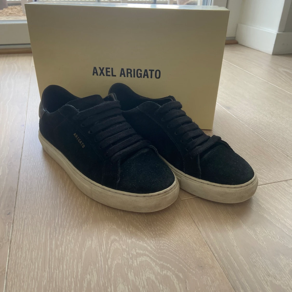 Axel Arigato Sneakers