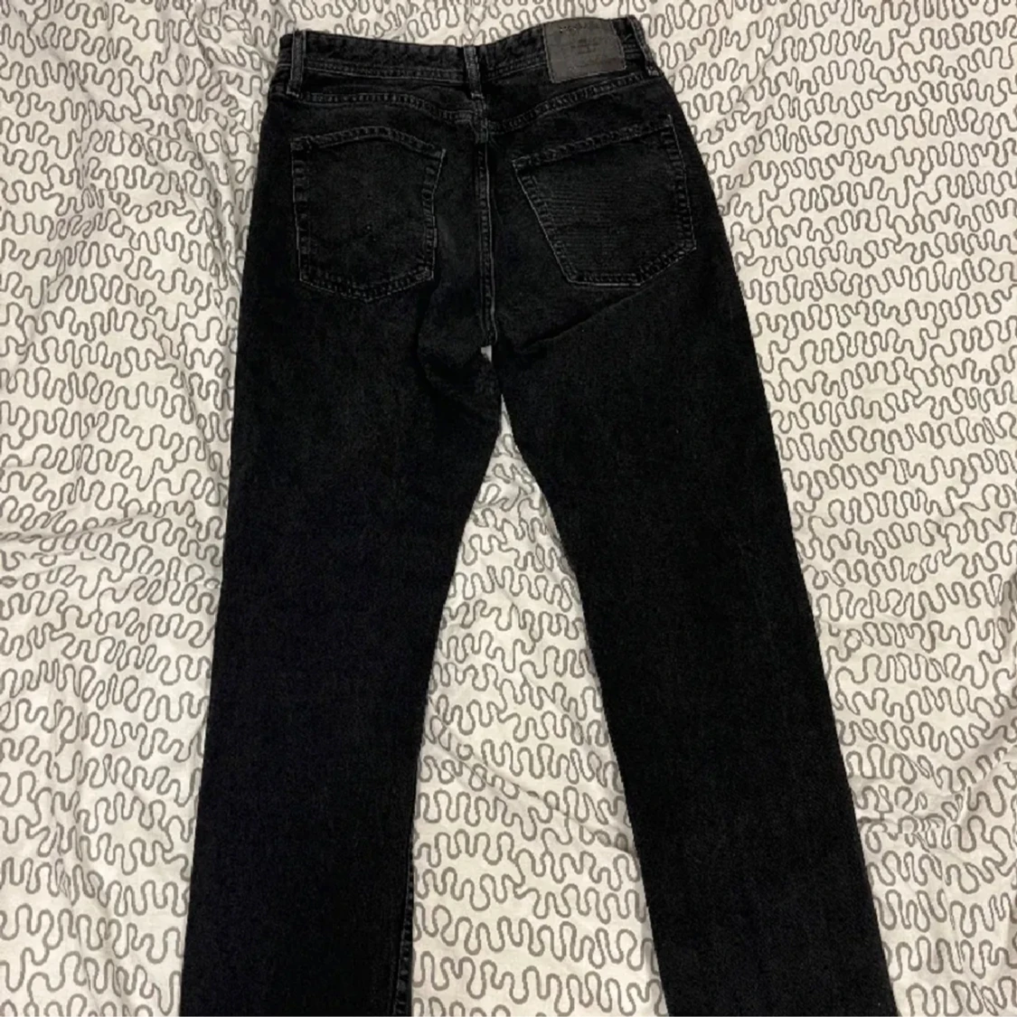 Svarta Jack & Jones jeans loose - 90
