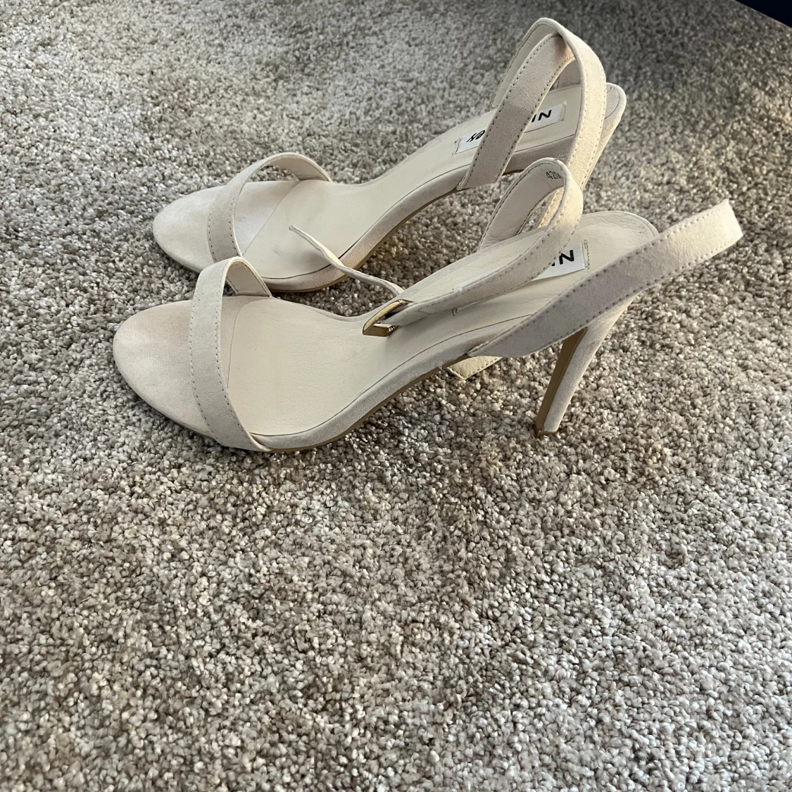 Sandaletter/klackar från nelly❣️ - 90