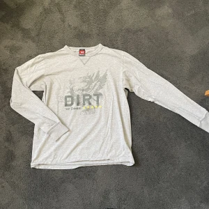 Diesel Långärmad T-Shirt - Beautiful diesel piece \\ 54 cm length 