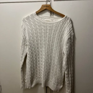 Stickad tröja  - Stickad tröja från lagar 157