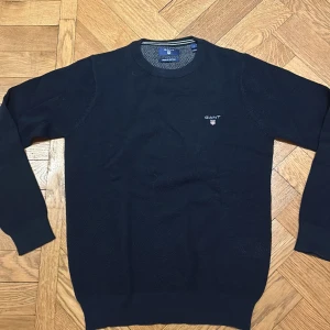 Crewneck gant tröja - Storlek S  Snygg gant tröja  Knappt använd skick 10/10 