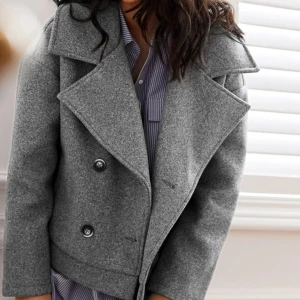 Grå kappa - Grå oanvänd kappa. Oversized