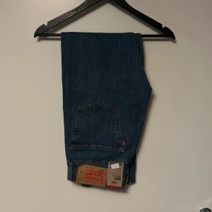 Levis 501 - Helt nya Levis 501 i blå.   Storlek: W31 L30 