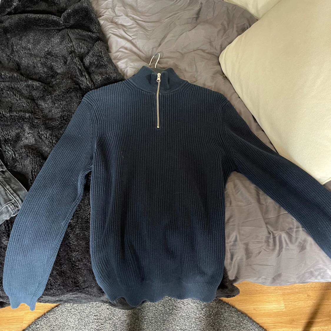 Zara halfzip 