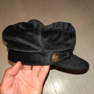 Ny Keps - Mycket bra skick Enbart provad