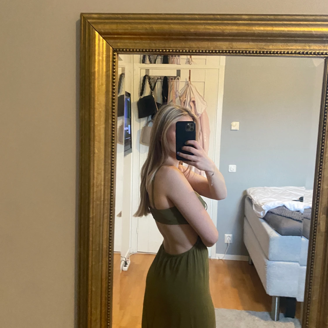 Grön klänning  - 90