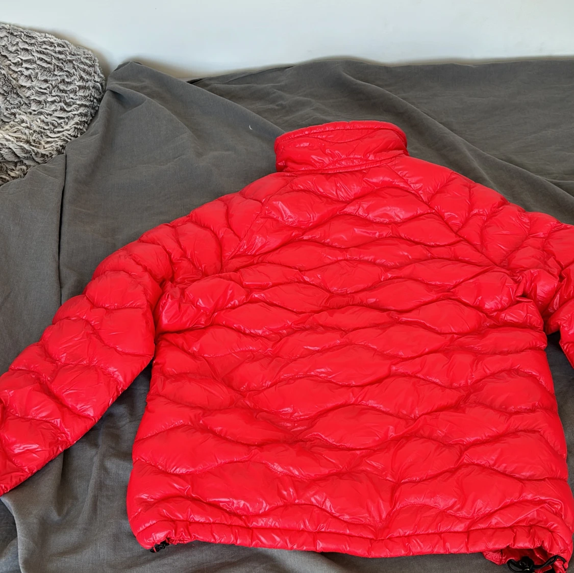 Röd peak jacka - 91