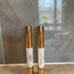 Lash lift permalift - Permalift produkter. 1 & 2.  Testade 1 gång men är gravid nu så kan inte nyttja produkterna. Därav priset. Skonsamma men effektiva vätskor avsedd för lashliftbehandling. Vätskornas produktförpackning är i pen-format för att underlätta vid applicerin