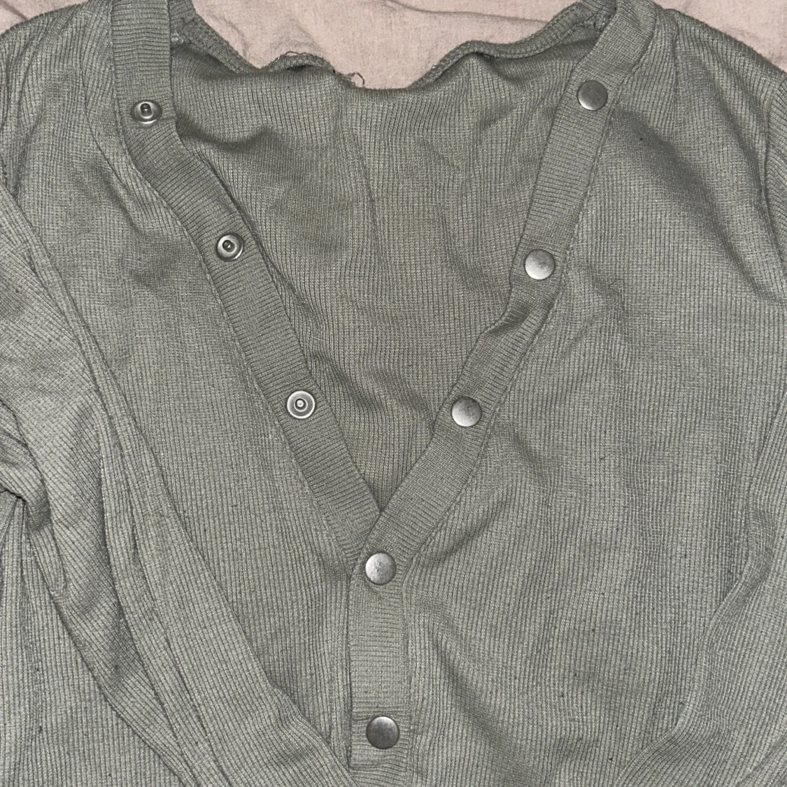 Grön långärmad tröja  - 90