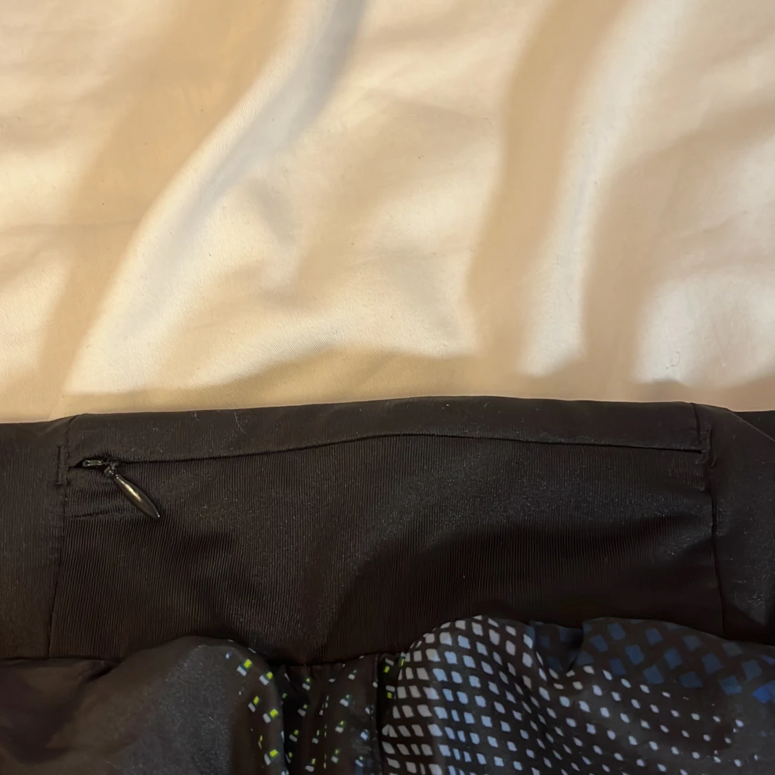 Mörkblåa lösa sportshorts - 92