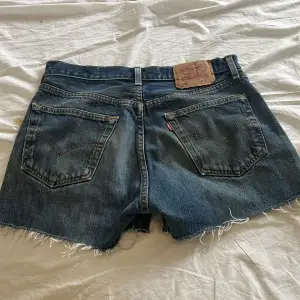 Snygga Levis short som sitter löst❤️