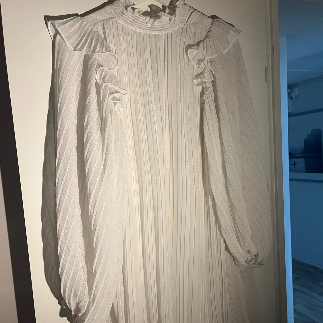 Vit klänning  - 93