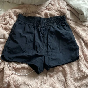 Springshorts  - Springshorts från Bikbok☀️