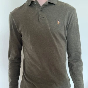 Ralph Lauren piké  - Mycket gott skick passar S/XS Pm för fler bilder Grön/grå