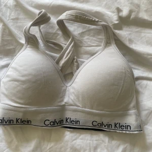 Calvin Klein bh - Calvin Klein bh storlek xs