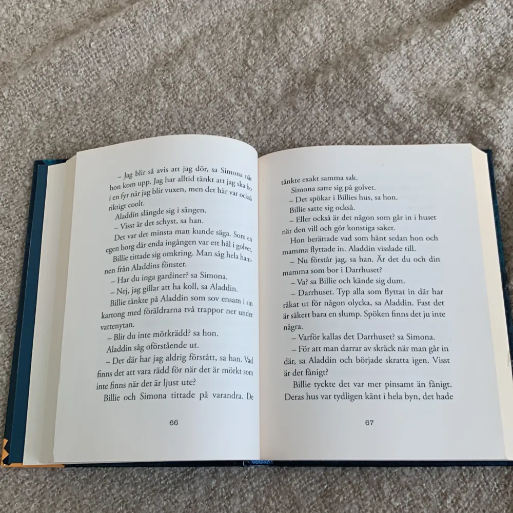 Säljer nu denna bok ”glasbarnen” då jag redan läst ut den. Det är en spännande bok. Nypris 149kr. Böcker.