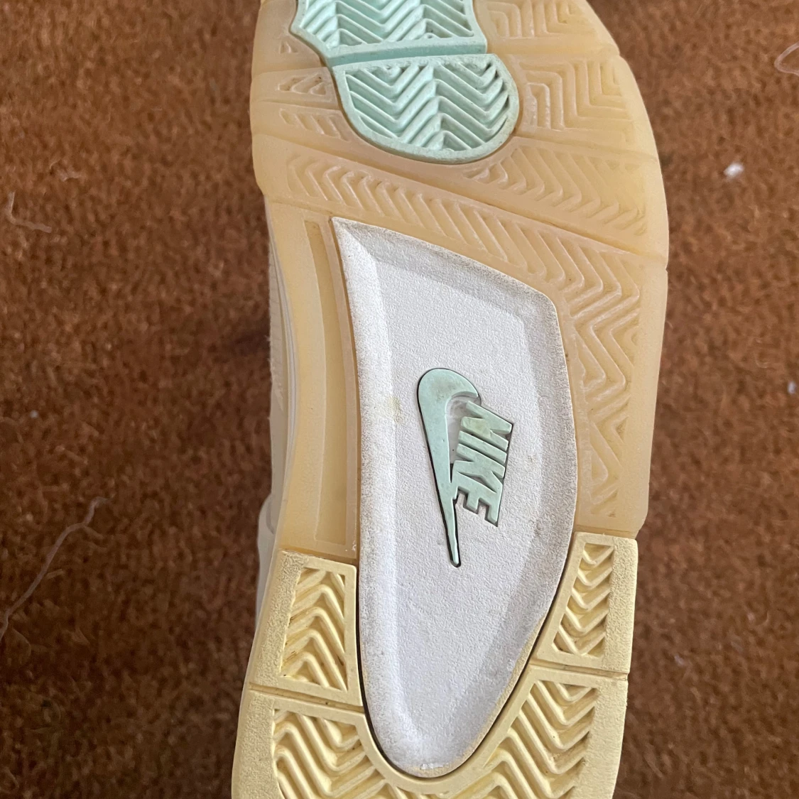 Jordan 4 off white  - 91