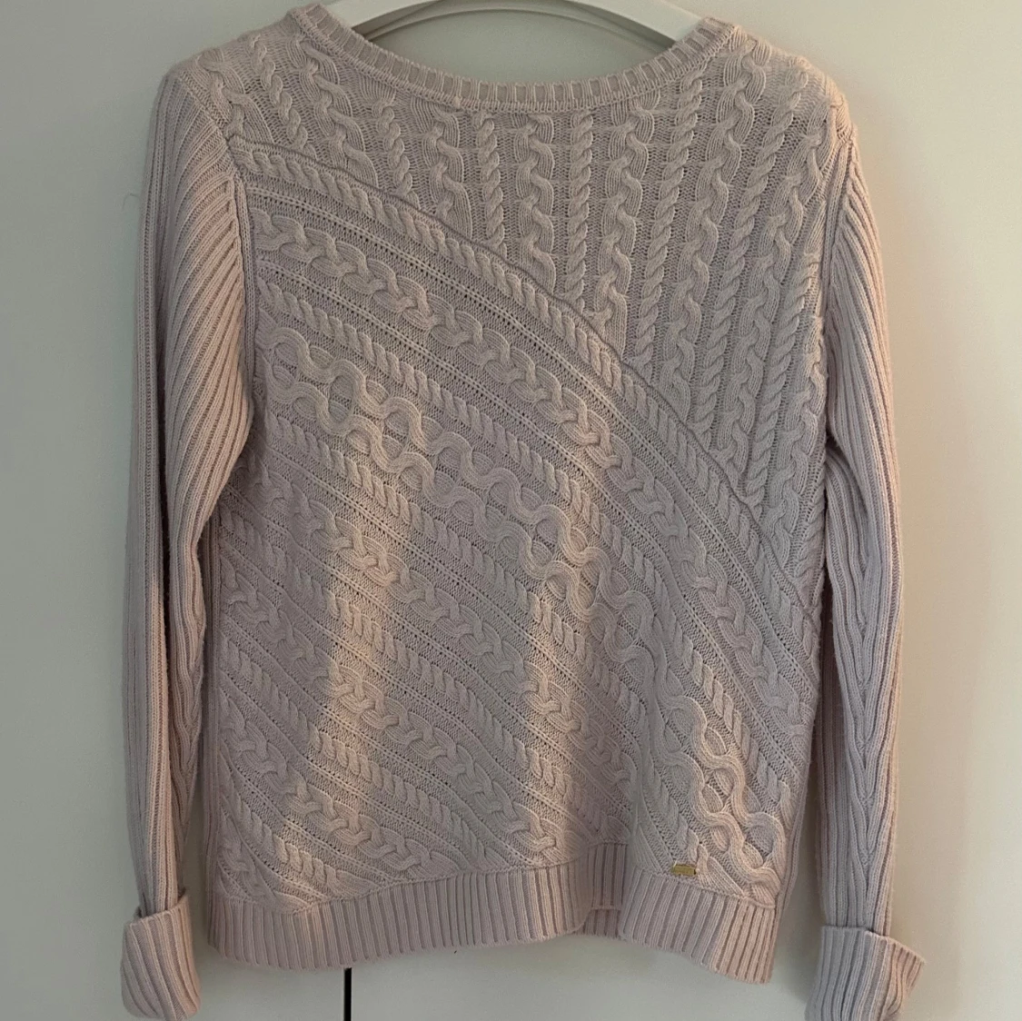 Rosa stickad tröja - 90