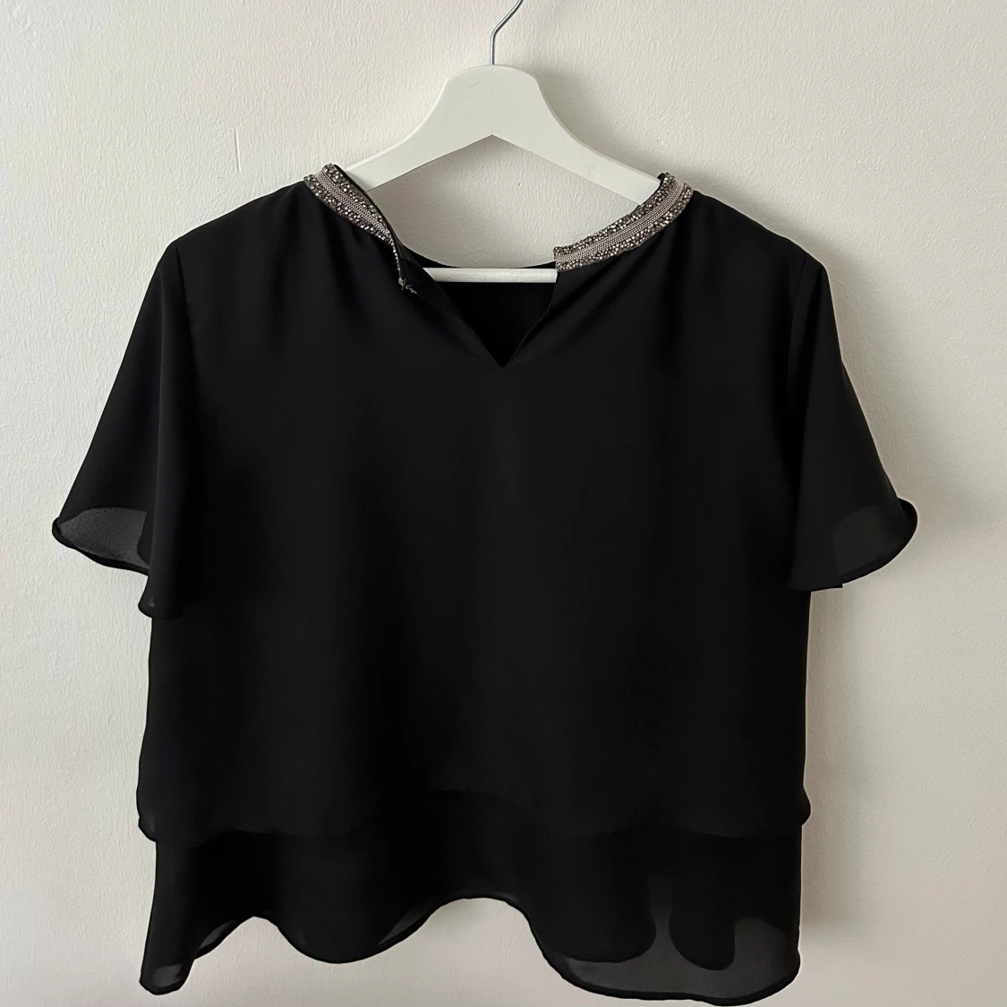 Svart festtop  - 58