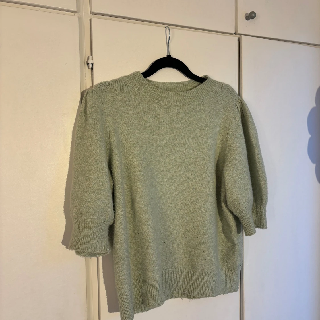 Grön stickad tröja  - 91