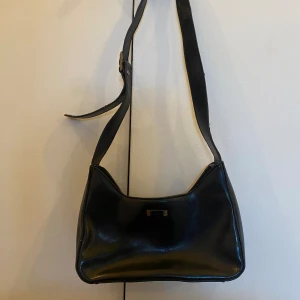 Väska  - Super snygg handväska !!!