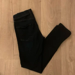 Replay anbass  - Hej! Säljer nu mina replay anbass skick 9,5/10 ser inte att dom är använda alls. Hör av er vid frågor!