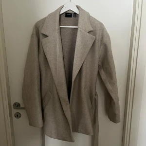 Kappa - Köpt för någon månad sen, använd 2-3 gånger   Köpt på vero Moda  400kr inklusive frakt