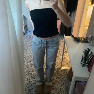 Jättefina jeans från Gina Tricot som knappt är använda! 💓