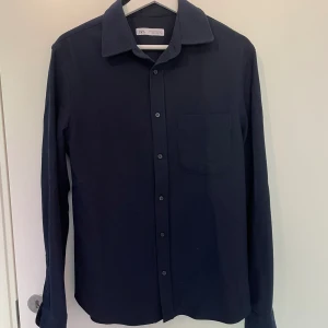 Zara Overshirt  - Nästan nyskick  