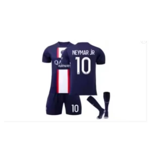 Psg Kit Neymar Jr - Säljer psg kit  6-7 år storleken  Helt ny  Du får med dig tröjan, shorts och strumpor 