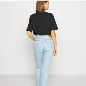 Levis jeans  - Fina Levis jeans 