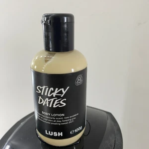 Lush sticky dates - Bodylotion från Lush (sticky dates 100g) Helt ny 