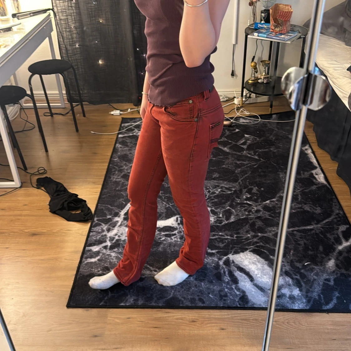 röda nudie jeans - 90